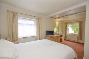 Photo 9- click for photo gallery